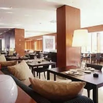 إيه سي زامورا 4* ثامورا