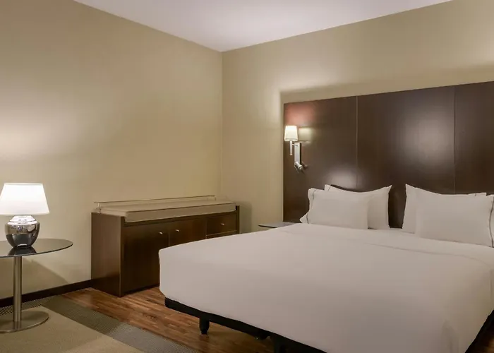 Hotel Ac By Marriott